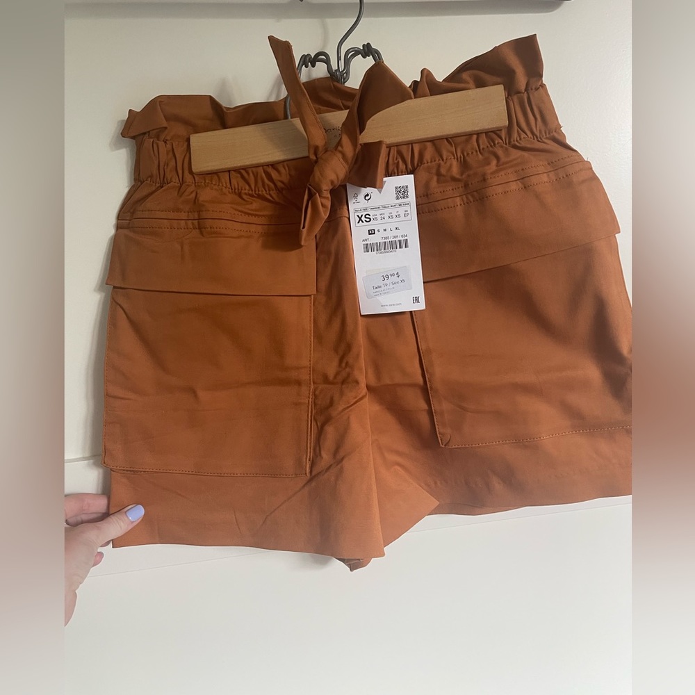 Zara camel shorts